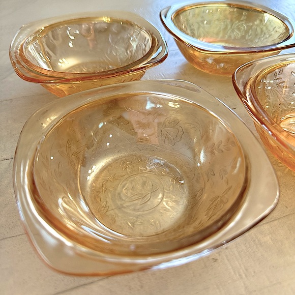 Vintage Floragold Louisa Square Bowls - Jeannette Glass - Picture 5 of 6